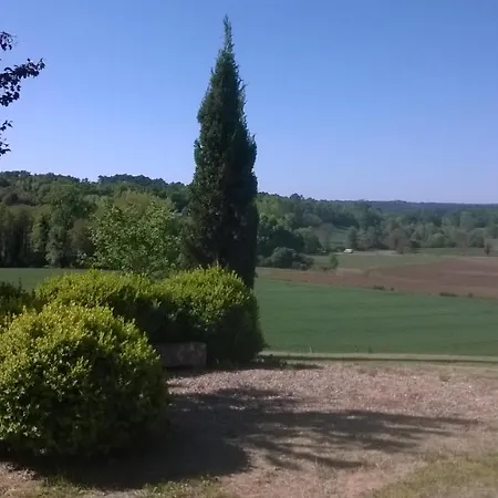 Alojamento de Acomodação e Pequeno-almoço Lembaudie Saint-Privat-des-Prés