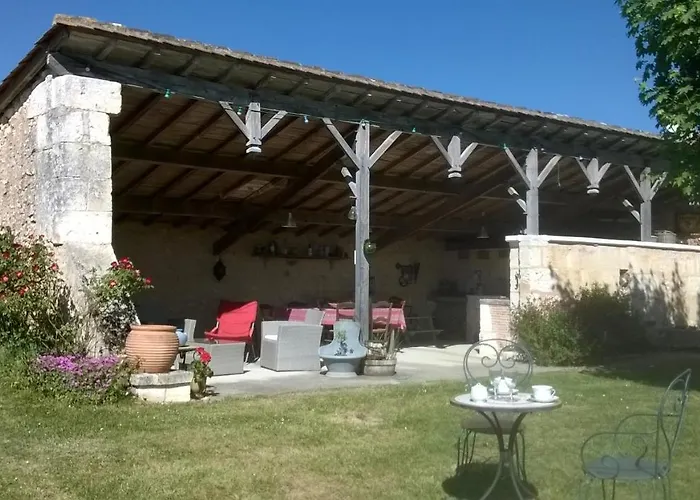 فندق مبيت وإفطار Lembaudie