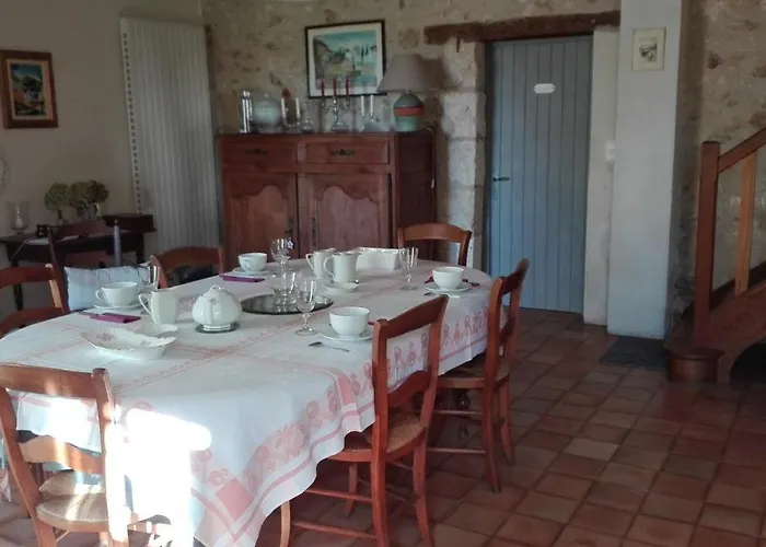 فندق مبيت وإفطار Lembaudie Saint-Privat-des-Prés